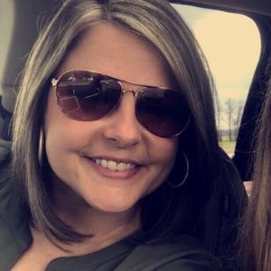 Meet your Posher, Aaronia